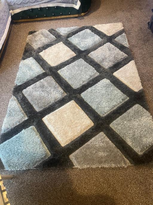 Buy & Sell Manningham Bradford - Photos for Rug