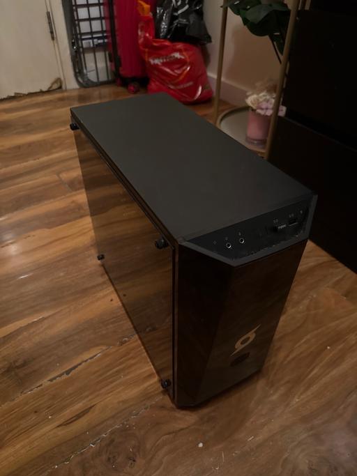 Buy & Sell - Photos for Storm force gaming pc