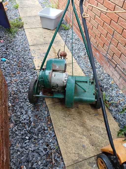 Buy & Sell Sidemoor Bromsgrove - Photos for petrol lawn mowers
