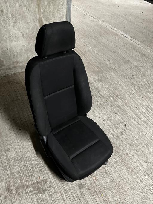 Vehicles Woolwich South East London - images_alt_text Mercedes sprinter driver seat