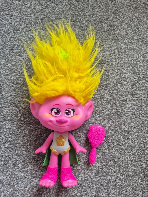 Buy & Sell Danesmoor North East Derbyshire - Photos for Trolls Viva Singing Doll
