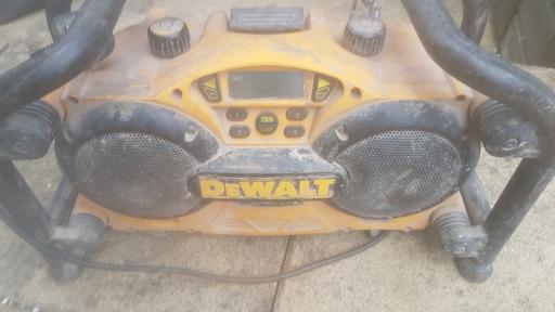 Buy & Sell Coxbench Amber Valley - Photos for battery charger radio