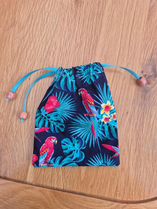 Buy & Sell Larkfield Tonbridge and Malling - Photos for Small drawstring bag