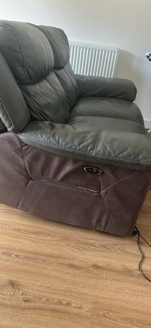 Buy & Sell Birchills Walsall - Photos for Two tone grey leather recliner sofa