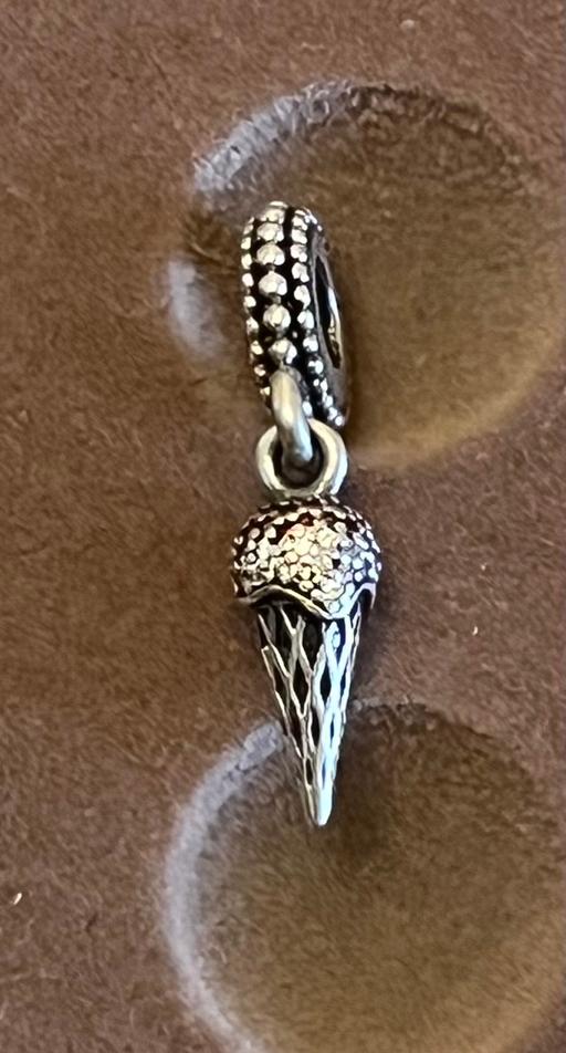 Buy & Sell Chelston Torbay - Photos for Genuine pandora charms