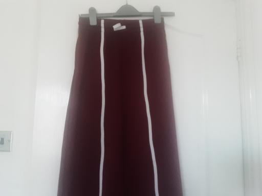 Buy & Sell Bolton-Upon-Dearne Barnsley - Photos for Girls age 12-13 New burgundy wide leg trouser