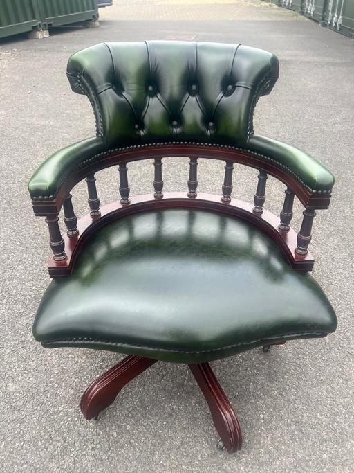 Buy & Sell Vale Park Wychavon - Photos for Leather Chesterfield Captains Chair