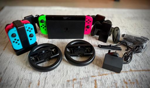 Buy & Sell Deptford South East London - Photos for Nintendo Switch OLED first edition
