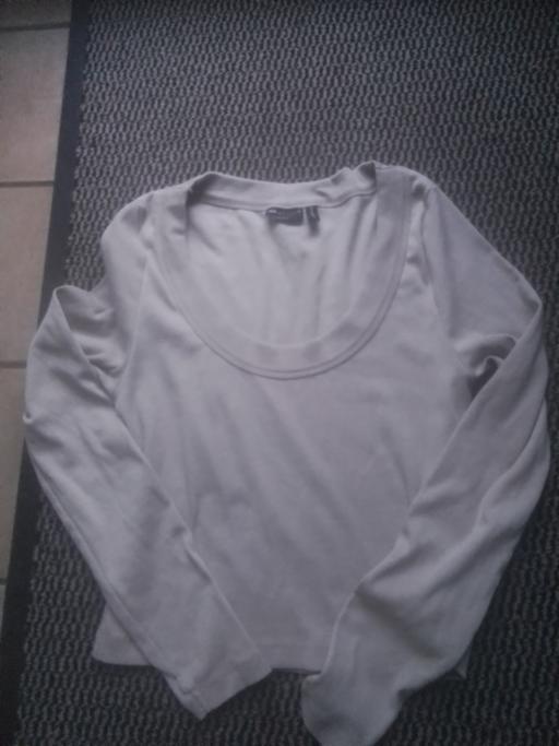 Buy & Sell Streetly Walsall - Photos for ASOS BEIGE/CREAM TOP
