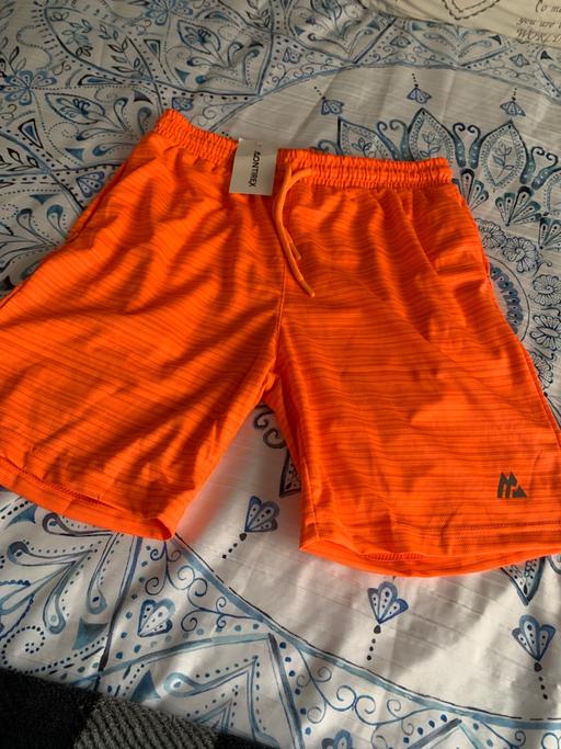 Buy & Sell Southdene Knowsley - Photos for Shorts