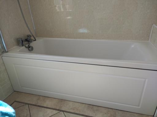 Buy & Sell Audenshaw Tameside - Photos for Bathroom suite