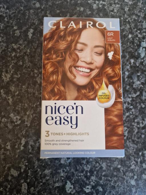 Buy & Sell Aylestone Leicester - Photos for brand new clairol 6r light auburn hair dye