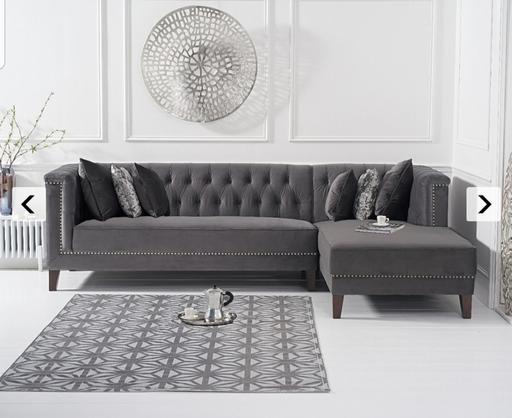 Buy & Sell Brighton Brighton - Photos for Chesterfield Chaise Corner Sofa(Right Facing)
