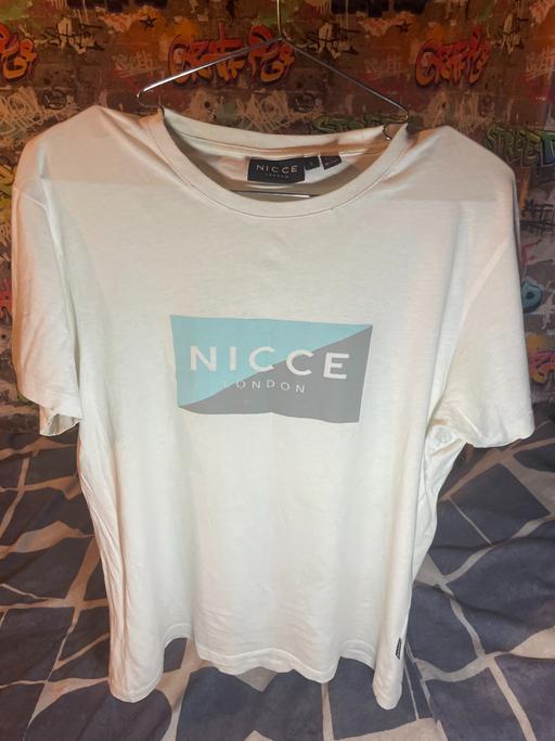 Buy & Sell Barns of Claverhouse Dundee - Photos for NICCE London White Shirt