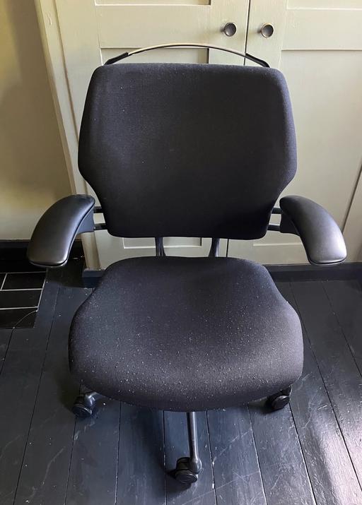 Buy & Sell Riddlesdown South East London - Photos for Humanscale freedom task chair office desk