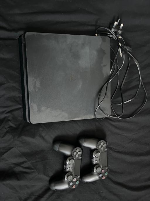 Buy & Sell Wavertree Liverpool - Photos for PS4 Console with 2 Controllers