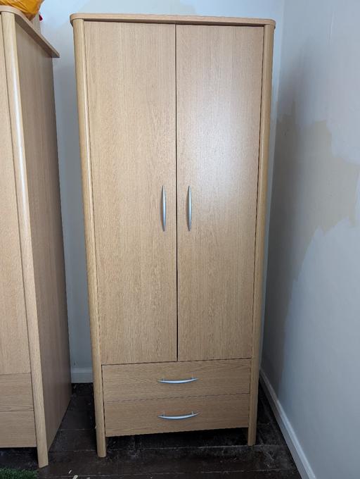 Buy & Sell Grove Park South East London - Photos for 2 Door Wardrobe