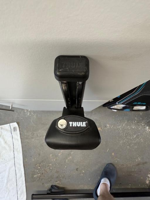 Buy & Sell Coseley Dudley - Photos for Thule roof bars