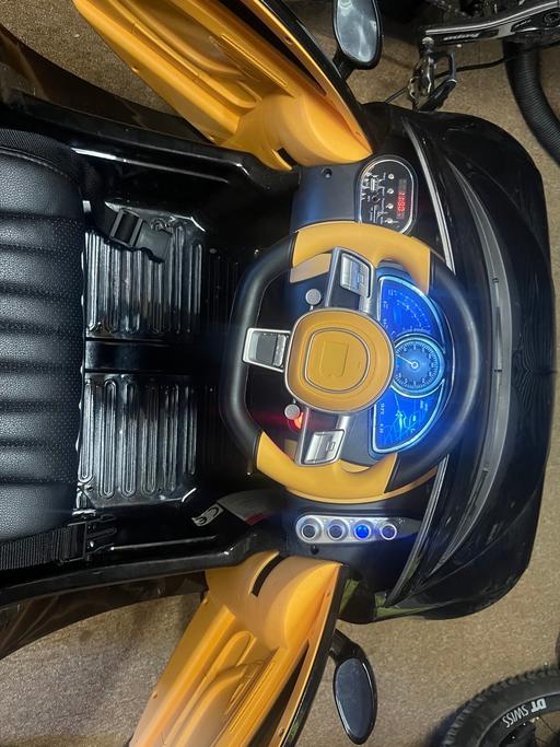 Buy & Sell Wimblebury Cannock Chase - Photos for Kids electric Bugatti ride on car