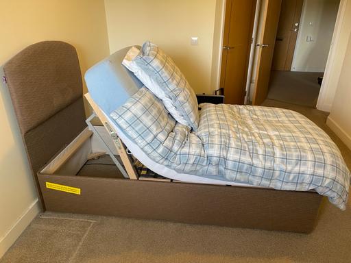 Buy & Sell Patterton East Renfrewshire - Photos for Electronic Adjustable Bed