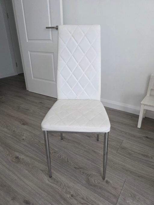 Buy & Sell Barking Barking and Dagenham - Photos for dining table chairs x2