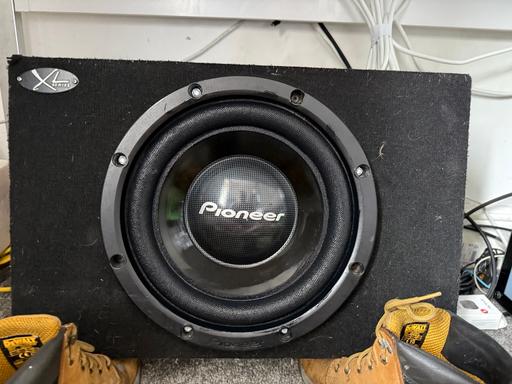 Vehicles Pontypridd Rhondda Cynon Taf - Photos for Subwoofer