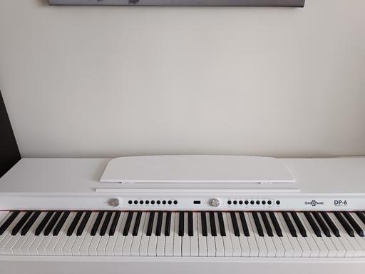 Buy & Sell New Barnet Barnet - Photos for Electric Piano