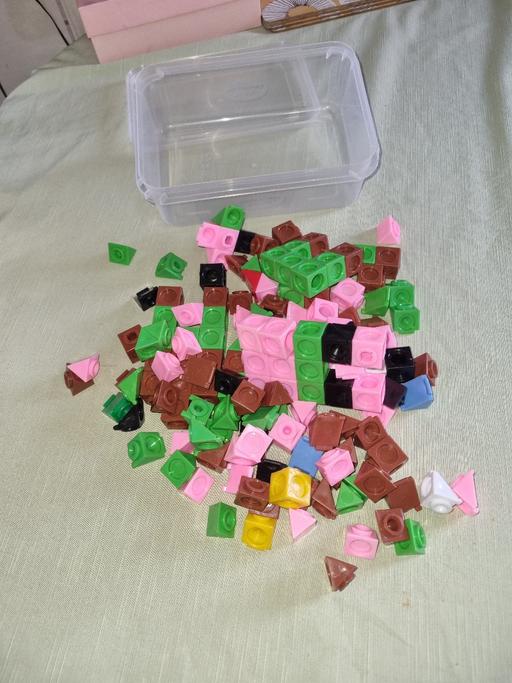 Buy & Sell Bournville Birmingham - Photos for Snap Cubes plus Storage box