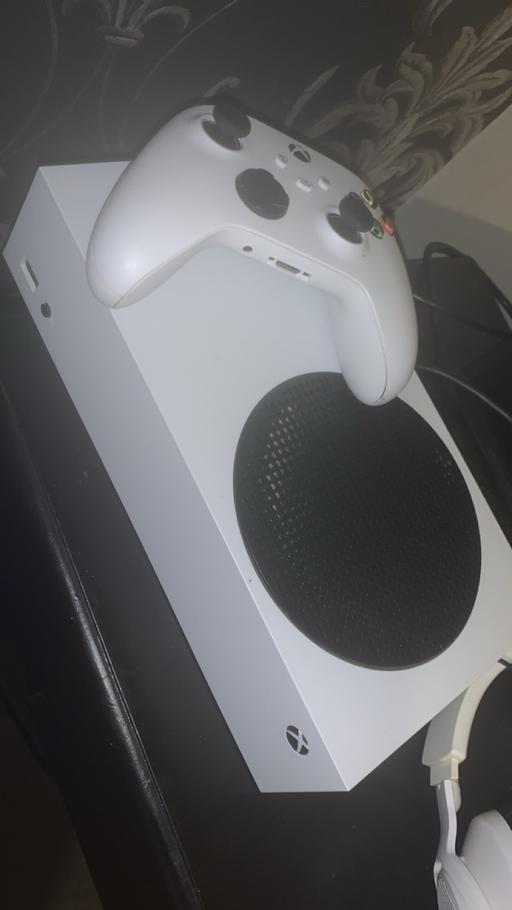 Buy & Sell Chasetown Lichfield - Photos for Xbox series s 512gb brand New