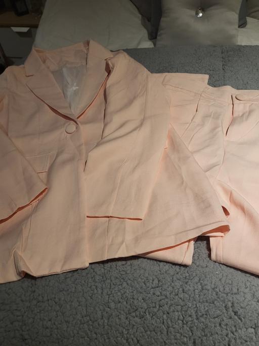 Buy & Sell Tufnell Park North London - Photos for new suit