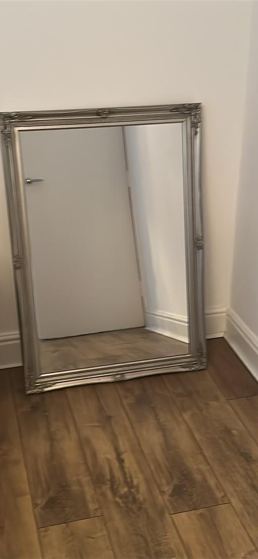 Buy & Sell Islington North London - Photos for Dunelm mirror ONO