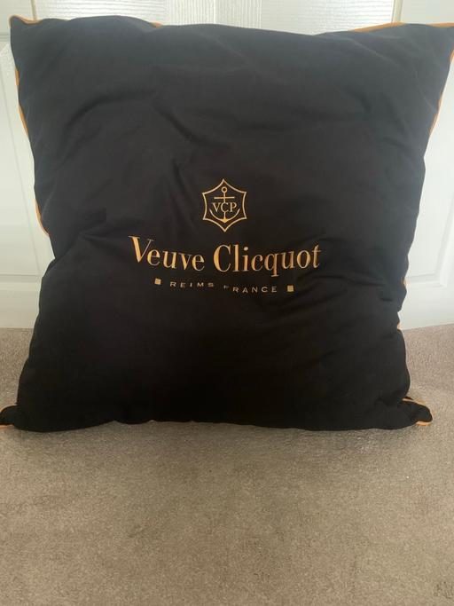 Buy & Sell Heyside Oldham - Photos for Large Veuve Clicquot 3ft x3ft cushion