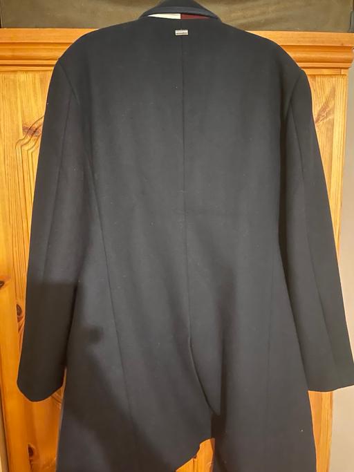 Buy & Sell Carlton Gedling - Photos for Tommy Hilfiger size large navy coat