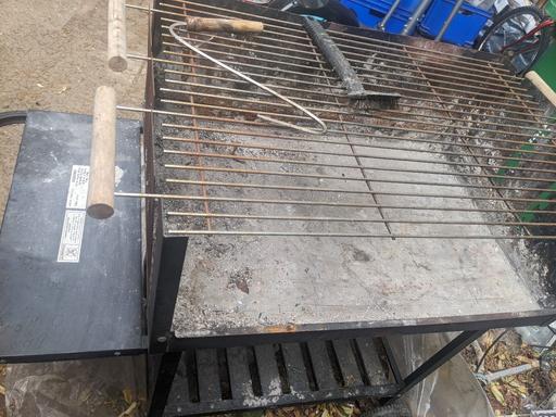 Buy & Sell Wexham Slough - Photos for BBQ station
