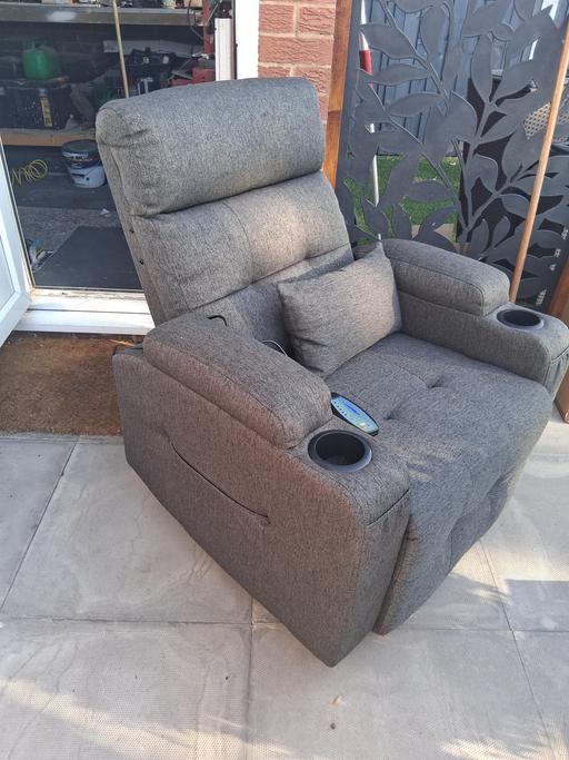 Buy & Sell Dudley Port Sandwell - Photos for recliner massage chair