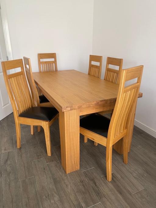 Buy & Sell Broadgreen Knowsley - Photos for Dining Table & Chairs