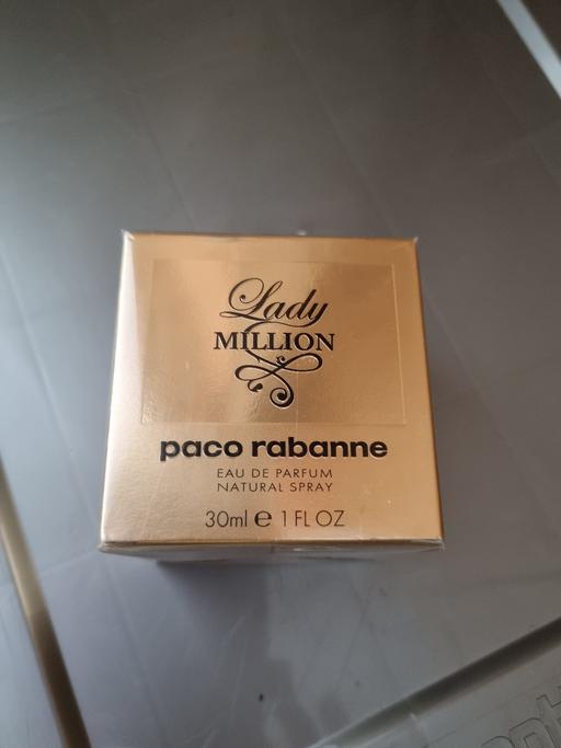 Buy & Sell Grangemouth Falkirk - Photos for perfume