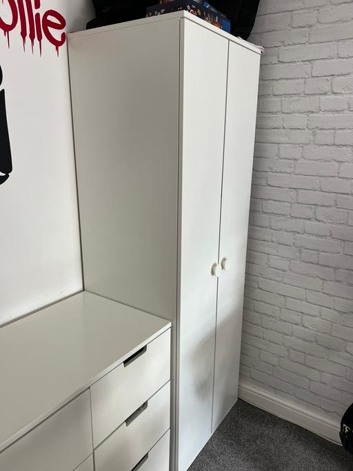 Buy & Sell New Ash Green Sevenoaks - Photos for Wardrobe