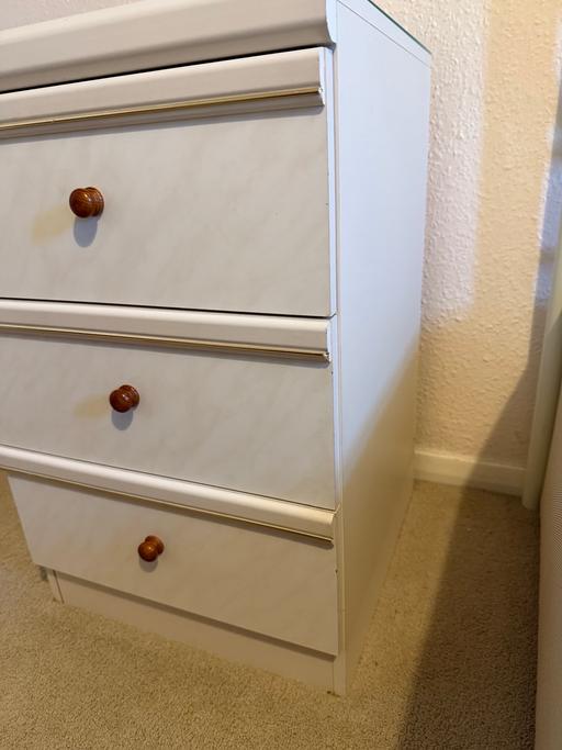Buy & Sell Wigginton Tamworth - Photos for 1x 3 drawer & 2x 2 drawer bedside cabinets