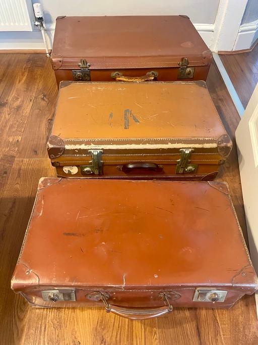 Buy & Sell Sandfield Park Liverpool - Photos for Set 3 leather vintage cases