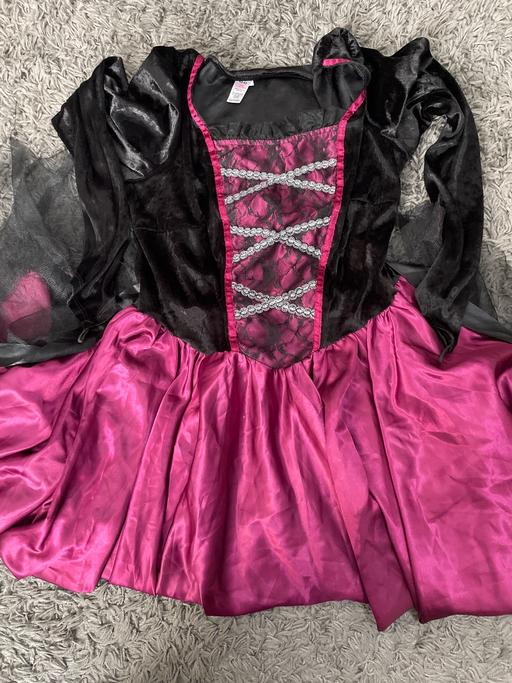 Buy & Sell Wallbrook Dudley - Photos for Halloween dress