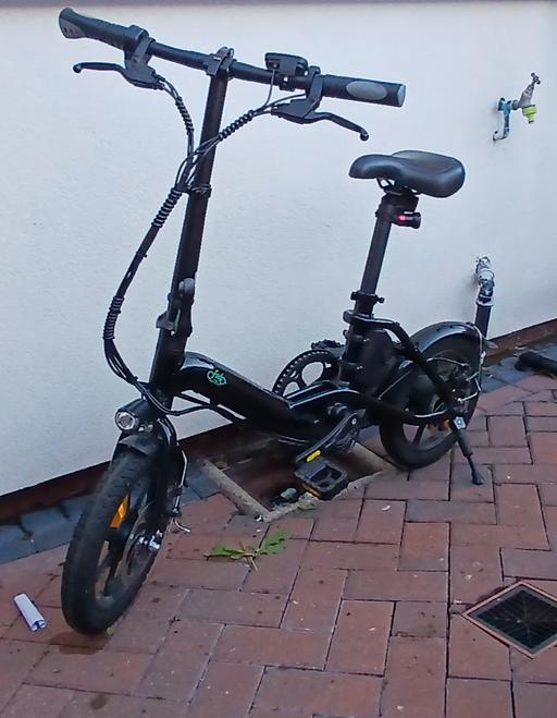 Buy & Sell Cross Green Leeds - Photos for Black Foldable Electric Bike