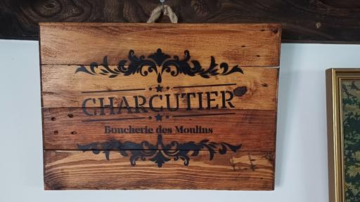Buy & Sell Broadwas Malvern Hills - Photos for handmade wooden decrotive sign