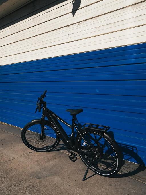 Buy & Sell - Photos for Aventon level 3