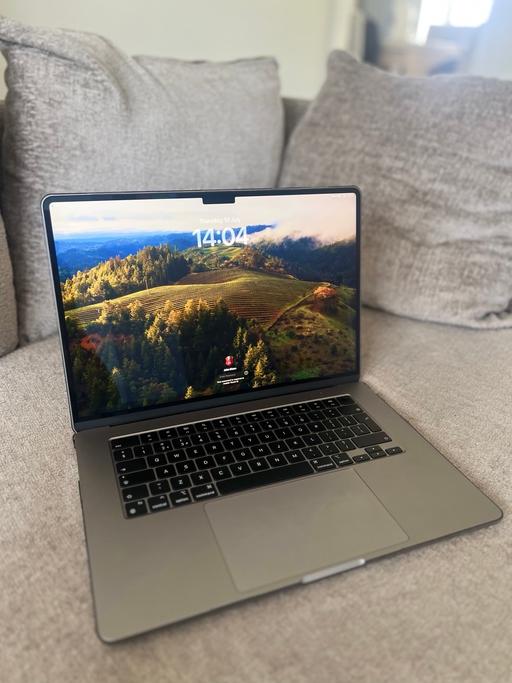 Buy & Sell Ashton-in-Makerfield Wigan - Photos for MacBook Air 15 inch M3 (2024) with 8gb RAM
