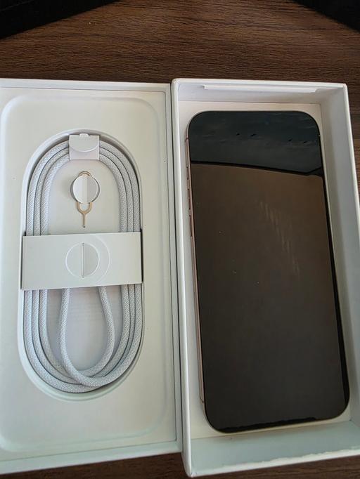 Buy & Sell Cliftonville Thanet - Photos for iPhone 16 PRo Max 256GB & Apple Watch & More!