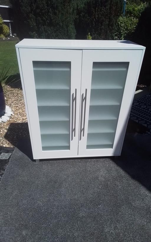 Buy & Sell Swinley Wigan - Photos for LARGE SHOE /STORAGE UNIT