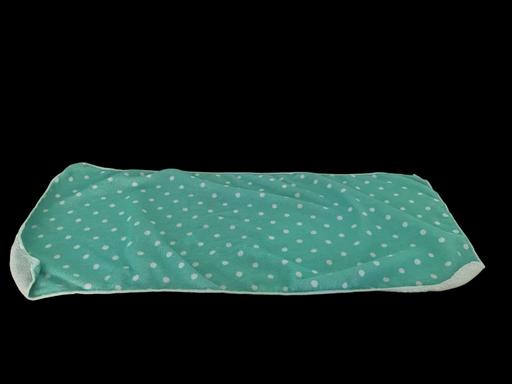 Buy & Sell Notting Hill West London - Photos for Green poka dot small towel