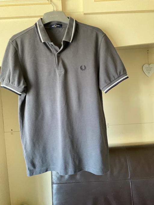 Buy & Sell Tipton Sandwell - Photos for FRED PERRY T SHIRT