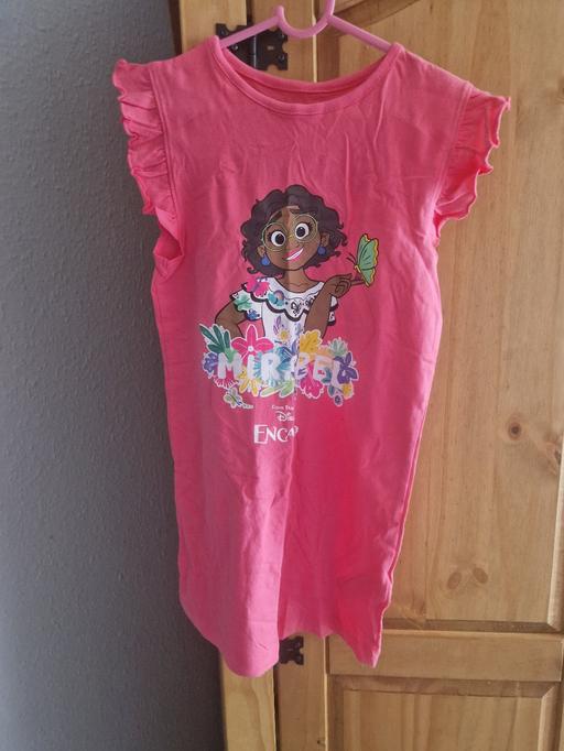 Buy & Sell Aylestone Leicester - Photos for girls disney encanto nightdress size 6-7 yr